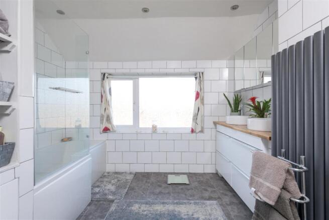 4PC BATHROOM