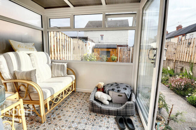 2 bed End of Terrace for sale Image 9