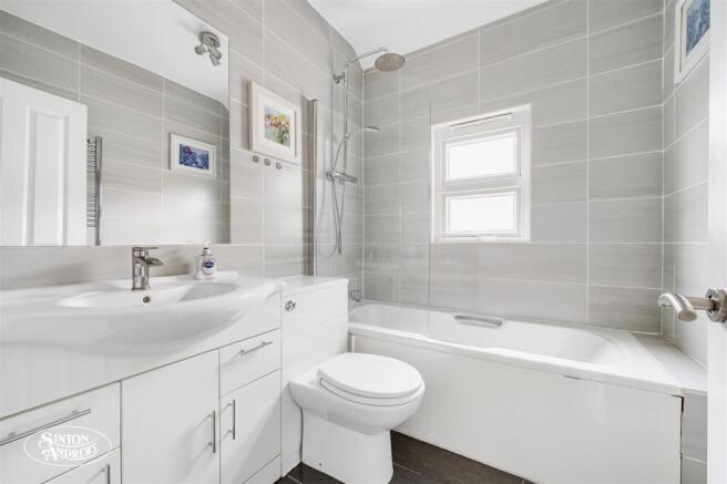 2 Clitherow Road-17.jpg