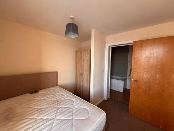 1 bed Flat for sale Image 7