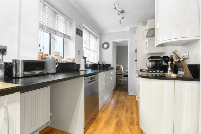 kitchen 2.png