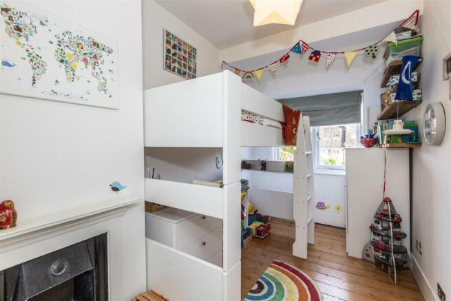 11 Cleve Terrace39.jpg
