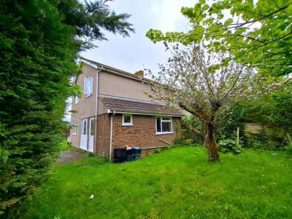 Two bedroom family home, ideally situated within Banwell's countryside