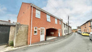 4b, Clare Street, North Petherton, Bridgwater TA6 6RG