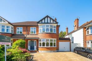 27, South Drive, Ruislip HA4 8EU
