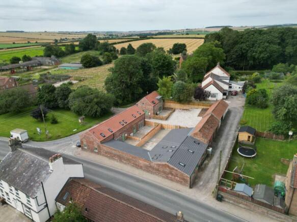 2 bed Barn Conversion for sale Image 10