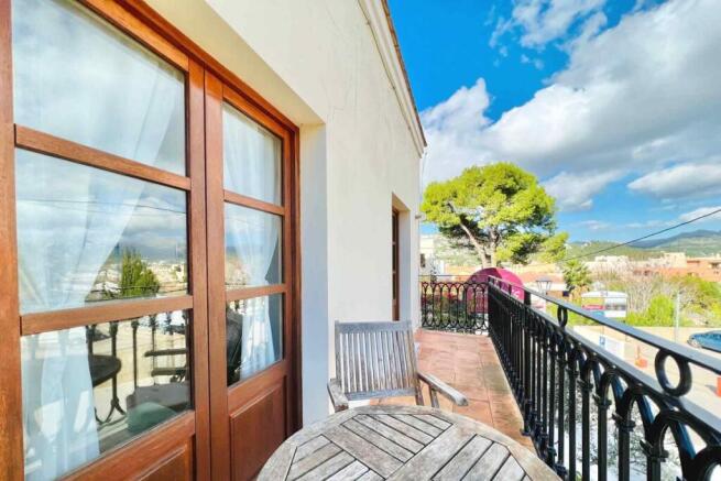 03-Stadtwohnung-andratx-Langzeitmiete-balkon