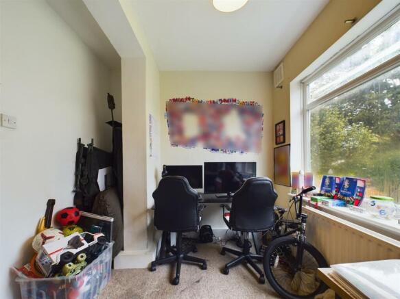 CAM02337G0-PR0163-STILL027.jpg