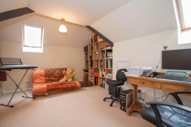 Bedroom/Study