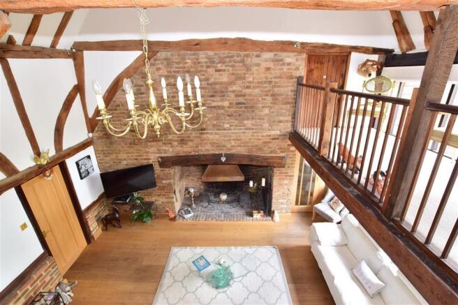 Galleried Landing 10.06