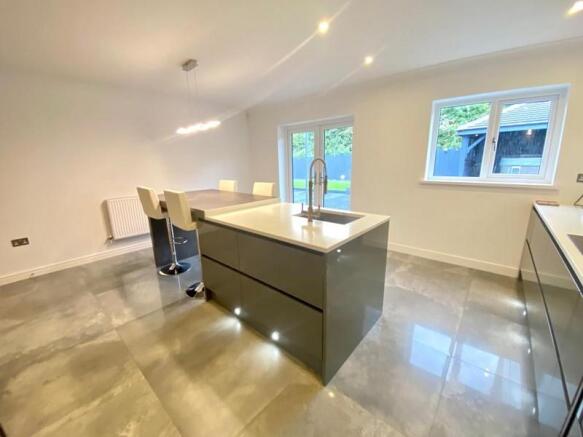 Kitchen/Breakfast Room