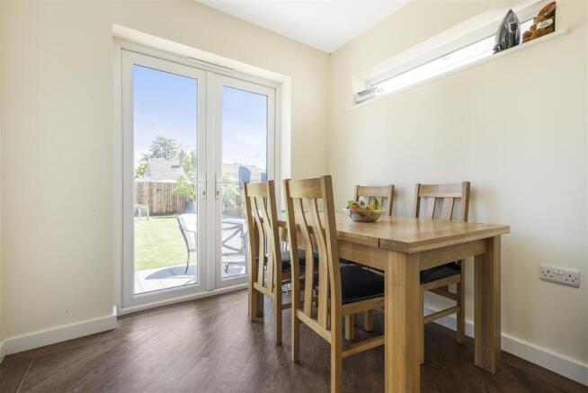 Creech Heathfield, Taunton photo 4