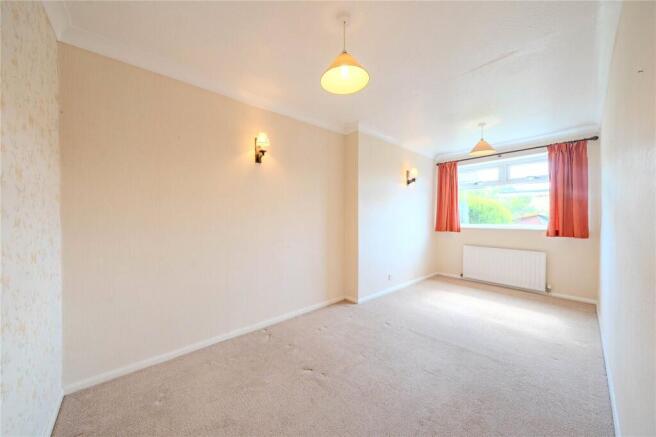 3 bed Semi-Detached for sale Image 4