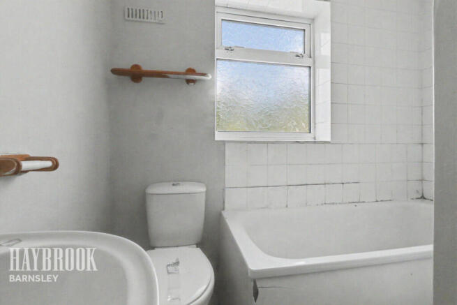 2 bed Terraced for sale Image 7
