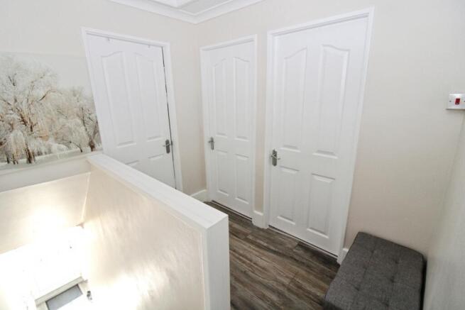 3 bed Terraced for sale Image 9
