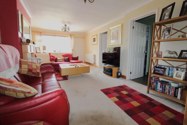 lounge 2