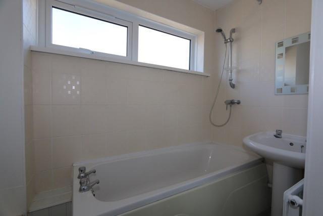 Bath 1.jpg