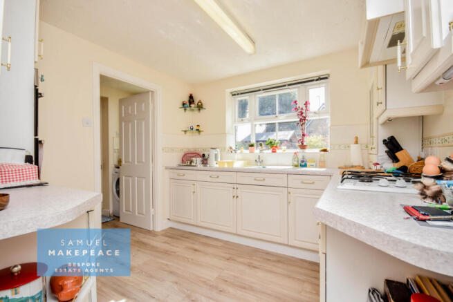 Lark Avenue, Kidsgrove, Stoke-on-Trent photo 4