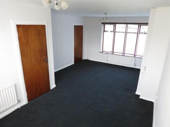 Dining Room / Lounge
