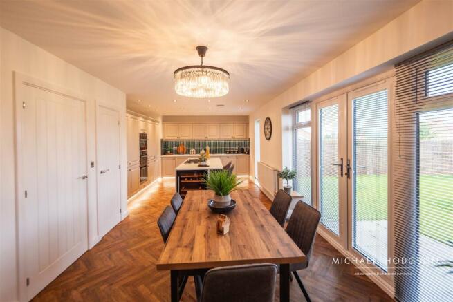 Kitchen / Dining / Family Room