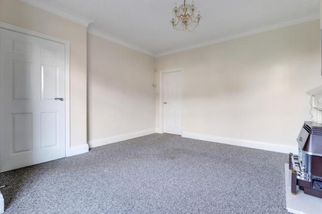 2 bed Semi-Detached for sale Image 5