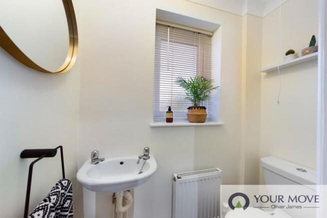 Cloakroom / WC