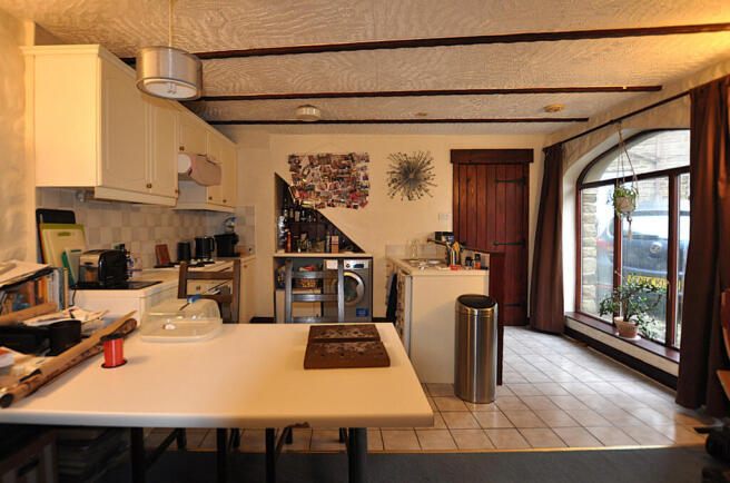 7 bed Mews for sale Image 10