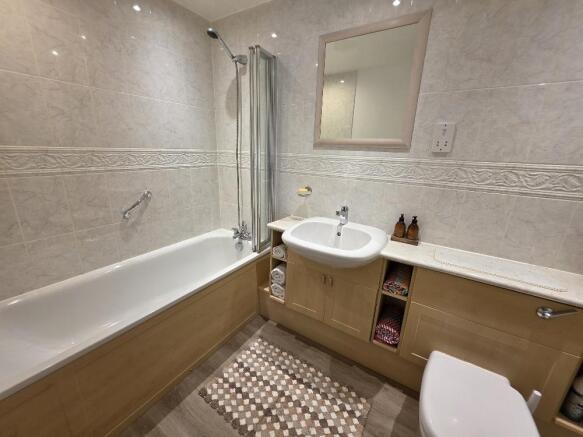 Main Bathroom