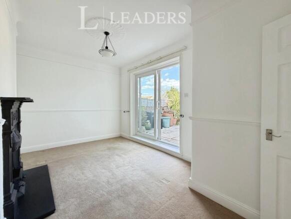Kimbolton Road, Portsmouth, Hampshire photo 4