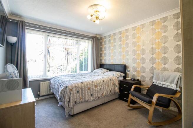 Downstairs bedroom/lounge