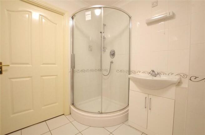 2 bed Apartment for sale Image 9