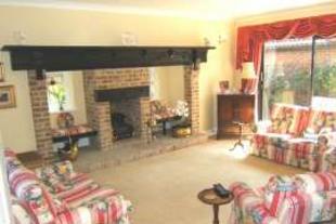 DRAWING ROOM (triple