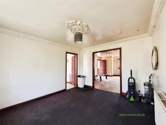 4 bed Detached for sale Image 12