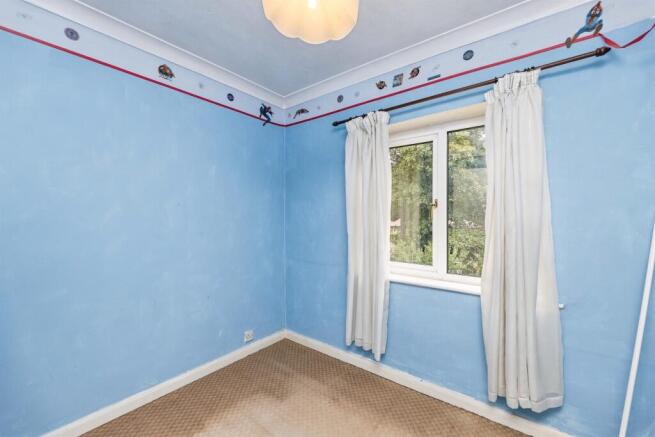 3 bed Terraced for sale Image 9