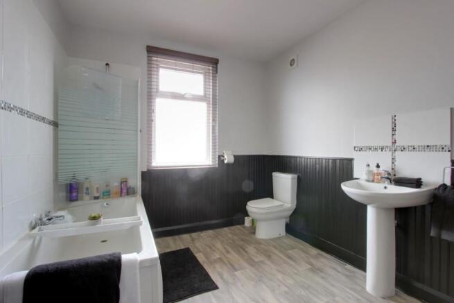 Bathroom Suite