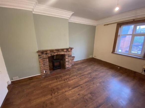 lounge1.JPG