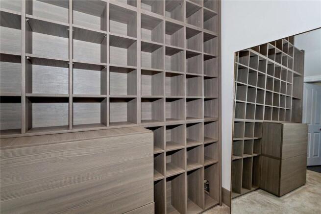 1 bed Apartment to rent Image 10