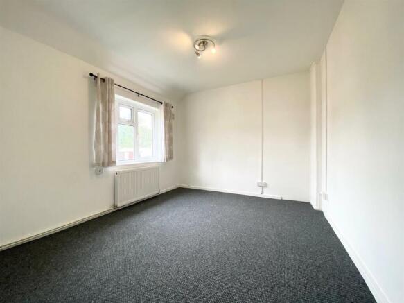 Bedroom1.jpg