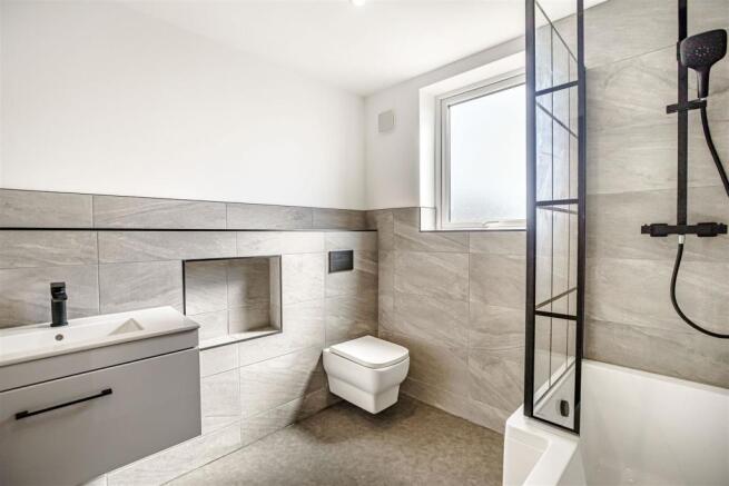 8519013-interior17.jpg
