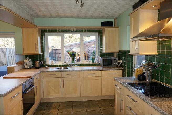 Kitchen / Diner