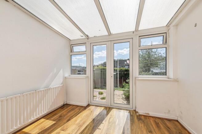3 bed Semi-Detached for sale Image 5