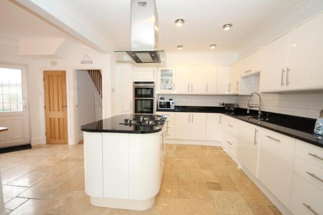 21 Park Walk ANLABY (21)_lzn.jpg