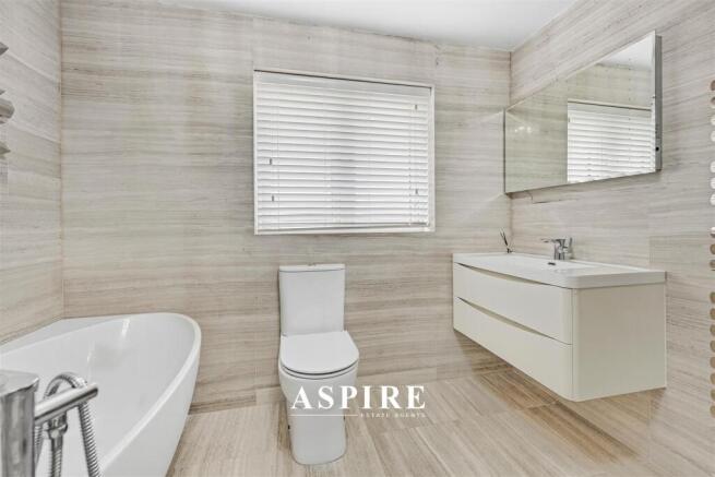 ASPIRE28.jpg