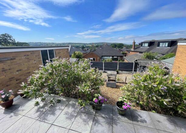 Rear Garden & Views