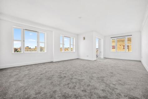 Windsor Court, Rotherhithe Street, London, SE16
