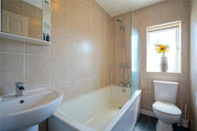 3 bed Semi-Detached for sale Image 12