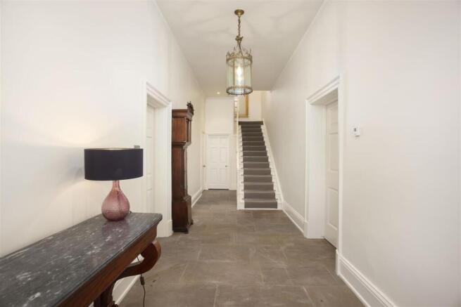 6 bed End of Terrace to rent Image 8