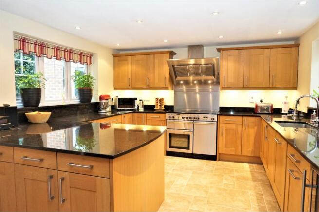 Kitchen / Diner