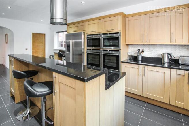 Kitchen / breakfast room