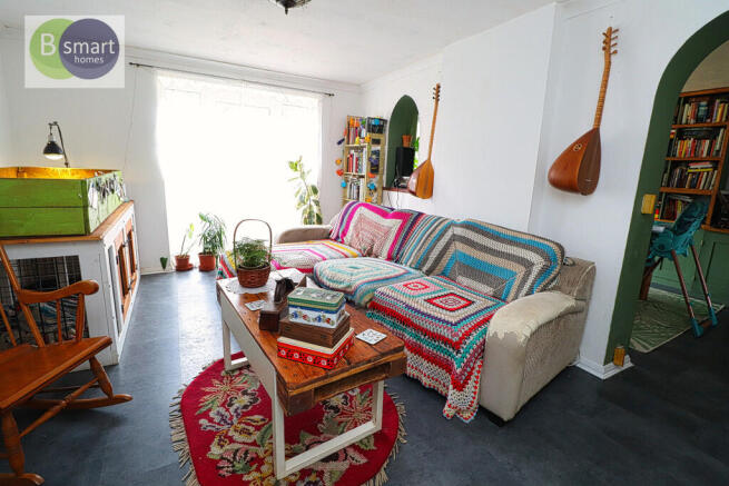 2 bed Semi-Detached for sale Image 10